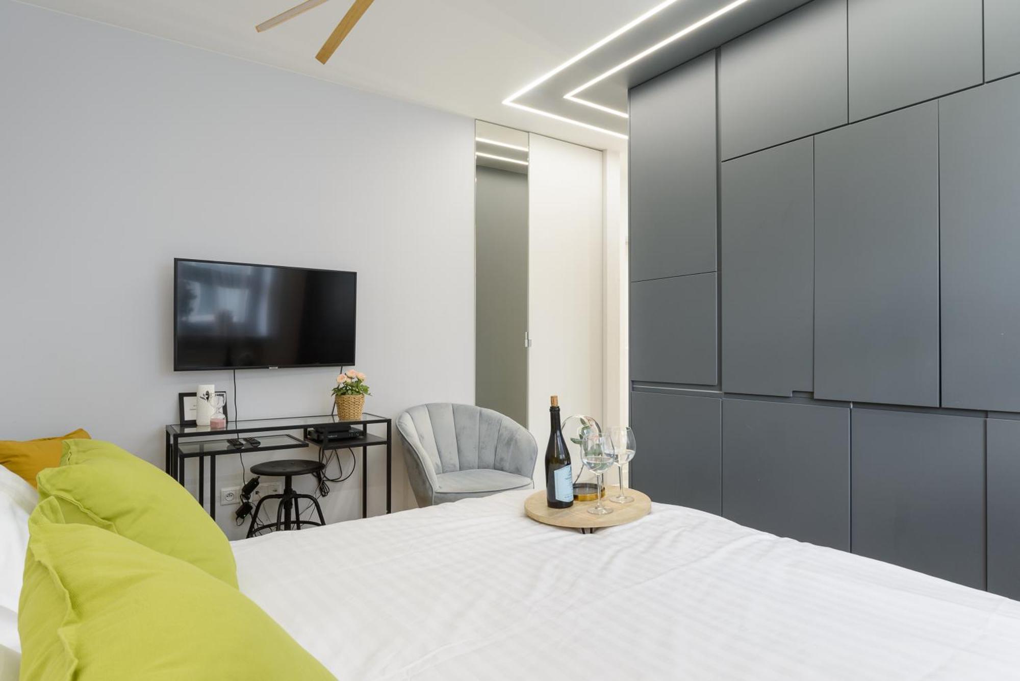 Lumina Design Studios With Beautiful View Varsóvia Exterior foto